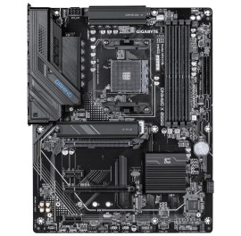 GIGABYTE B550 X GAMING